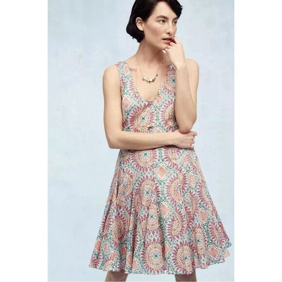 HD In Paris Anthropologie South Island Medallion Print Fit and Flare Dress Sz 6 - Picture 1 of 9